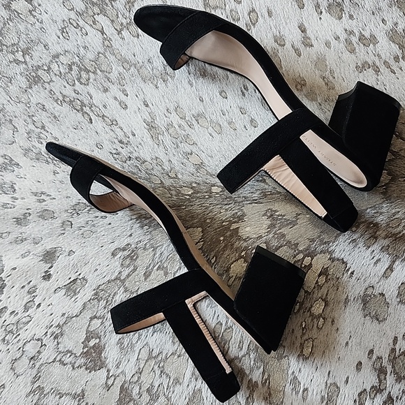 Stuart Weitzman Tisha Block Heel Suede Sandal Sz7 - Picture 4 of 8